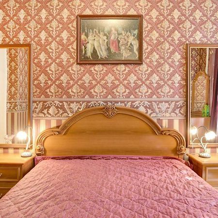 Aristocratic, Elegant, Designer Top Central Apartment Sofya Dış mekan fotoğraf